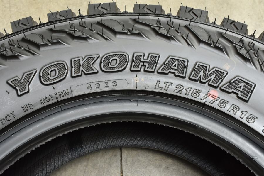 2023年製 バリ溝】ヨコハマ ジオランダー M/T G003 LT215/75R15