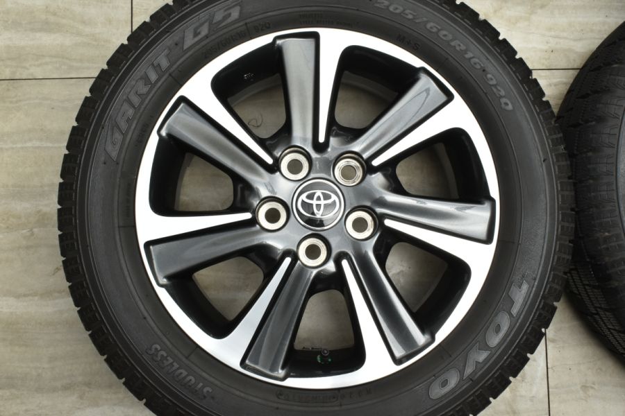 バリ溝　2022年タイヤ　トヨタ　ノア　VOXY純正　205/60R16 バリ溝 2022年タイヤ トヨタ ノア VOXY純正 205/60R16 - メルカリ