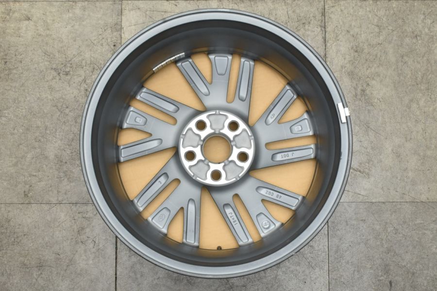 新車外し品】トヨタ カローラクロス 純正 18in 7J +40 PCD114.3