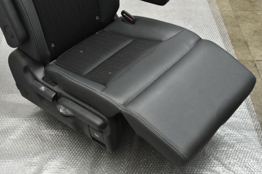 SPADA用】ホンダ RP ステップワゴン スパーダ 後期 純正 セカンド 