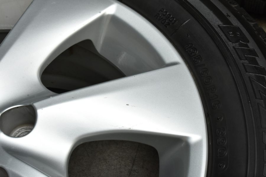 ホイールのみ販売可能】ニッサン C26 セレナ 純正 16in 6J +45 ホイールのみ販売可能】ニッサン C26 セレナ 純正 16in 6J +45