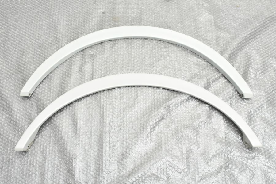 人気パーツ】フレックス FLEX Delfino Line 200 ハイエース用
