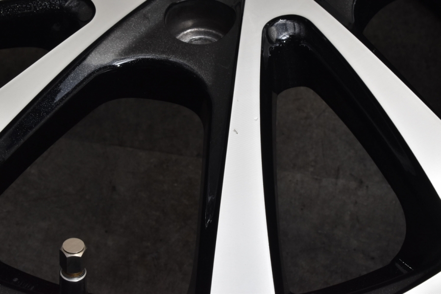 【美品 バリ溝】B-win 16in 6.5J +53 PCD114.3 ダンロップ ウィンターマックス WM01 215/65R16 C-HR ヤリスクロス MX-30 CX-30 エリシオン 送料無料・代引き可ホイール単品1本MID SCHNEIDER