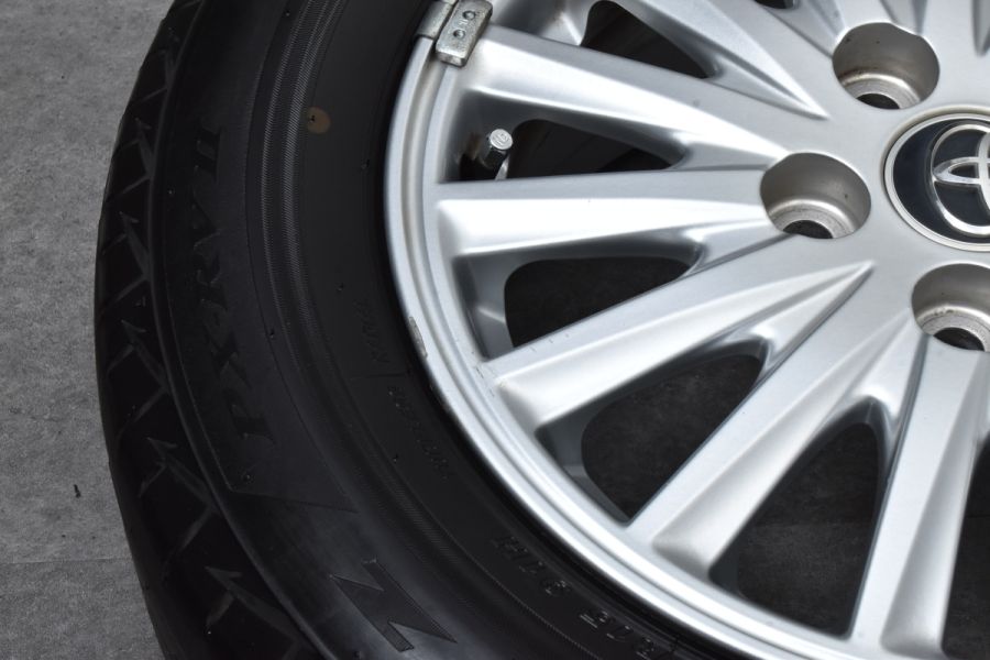 バリ溝】トヨタ 80 ノア ヴォクシー 純正 15in 6J +50 PCD114.3