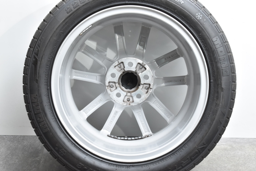 【美品 バリ溝】BMW G20 G21 3シリーズ 純正 17in 7.5J +30 PCD112 MOMO NORTH POLO W-2  225/50R17 Vスポーク778 品番:6883520