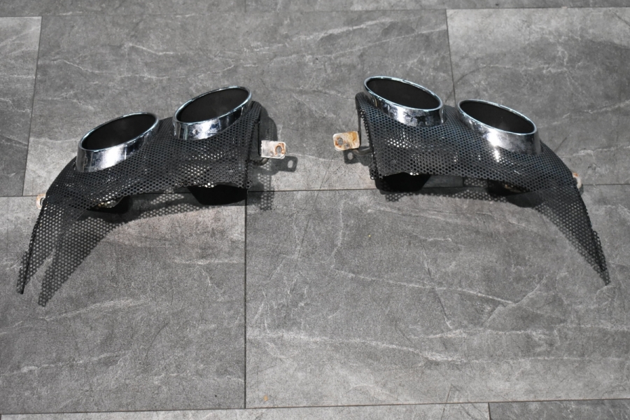 希少品】Maserati マセラティ ?Levante レヴァンテ 純正 希少品】Maserati マセラティ ?Levante レヴァンテ 純正