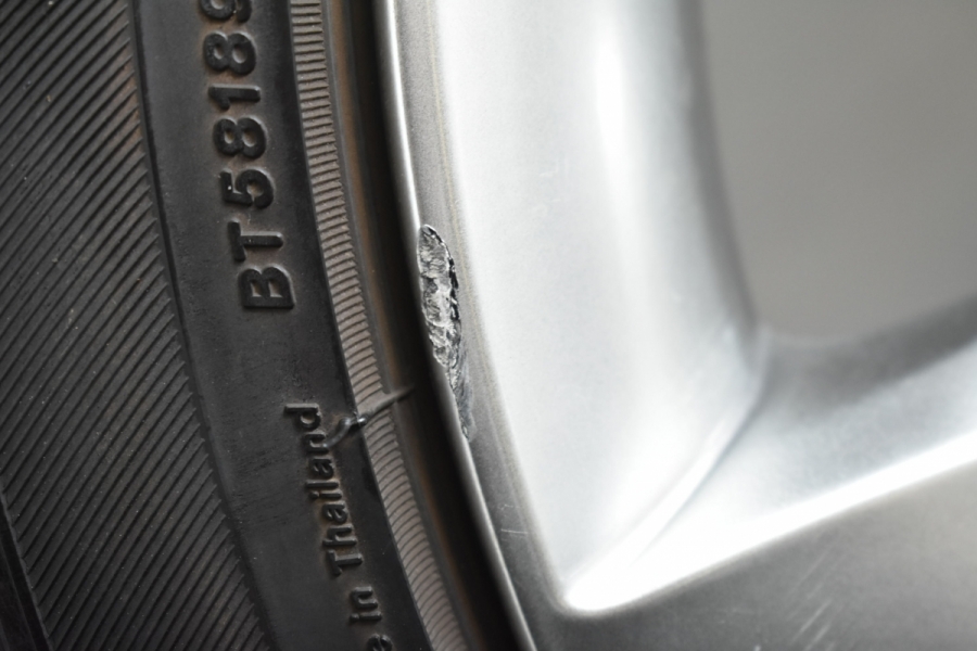 ポコ様専用BD5、BG5レガシィ純正215/45R17バリ溝夏タイヤ4本セット SUBARU (スバル) LEGACY-TOURINGWAGON (レガシィツーリングワゴン