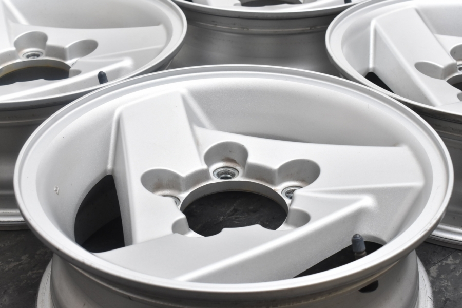 希少 美品】スズキ JB33 ジムニーワイド 純正 15in 5.5J +5 PCD139.7