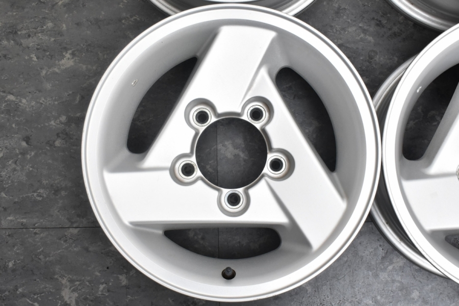 希少 美品】スズキ JB33 ジムニーワイド 純正 15in 5.5J +5 PCD139.7