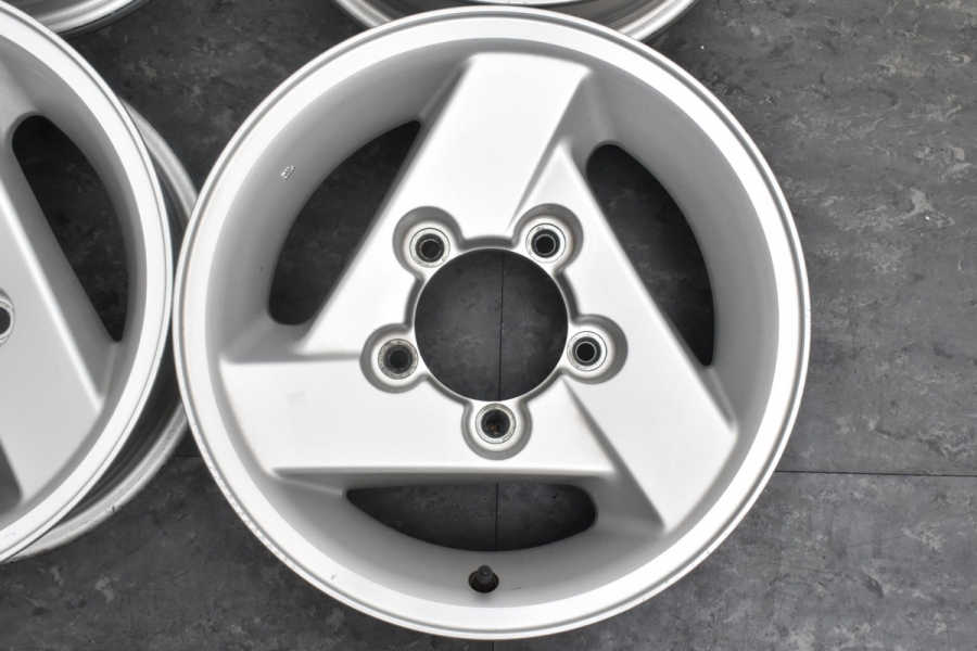 希少 美品】スズキ JB33 ジムニーワイド 純正 15in 5.5J +5 PCD139.7