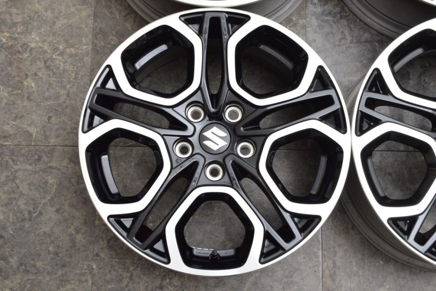 チョロ様用　スズキ ZC33s純正17インチ ホイール チョロ様用 スズキ ZC33s純正17インチ ホイール - メルカリ