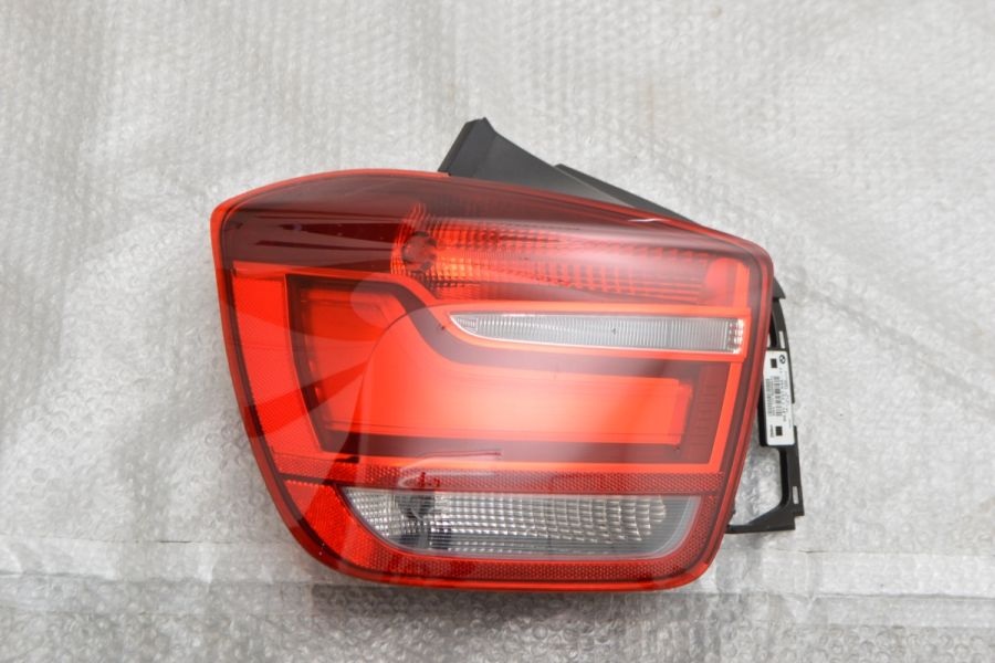 【美品 正規品】BMW F20 1シリーズ 前期 純正 テールランプ 左側 テールライト 品番 7241543 Valeo製 LED 交換用  ノーマル戻し