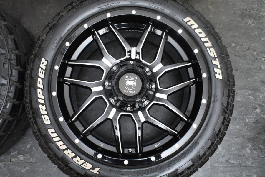 ブラックマンバ　「BLACK MAMBA」 ホイールセット 2021年製 バリ溝美品】BLACK MAMBA BM7 20in 9J +35 PCD114.3