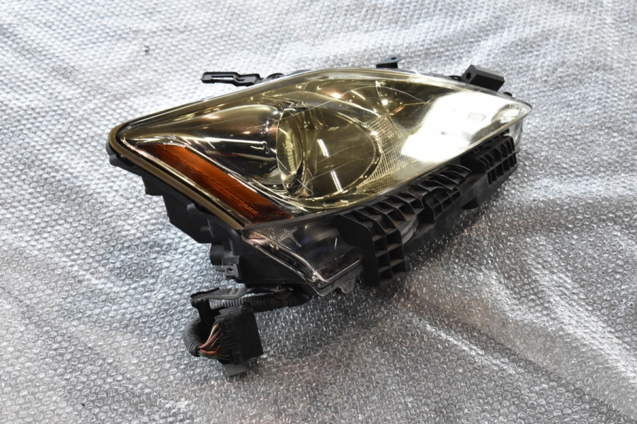 純正パーツ】LEXUS レクサス 20系 IS 前期 中期 純正 HID 純正パーツ】LEXUS レクサス 20系 IS 前期 中期 純正 HID