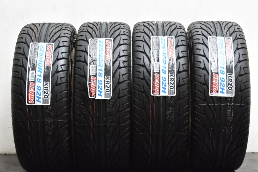 【送料無料】新品 未使用 タイヤ  225/40/18  225/40R18