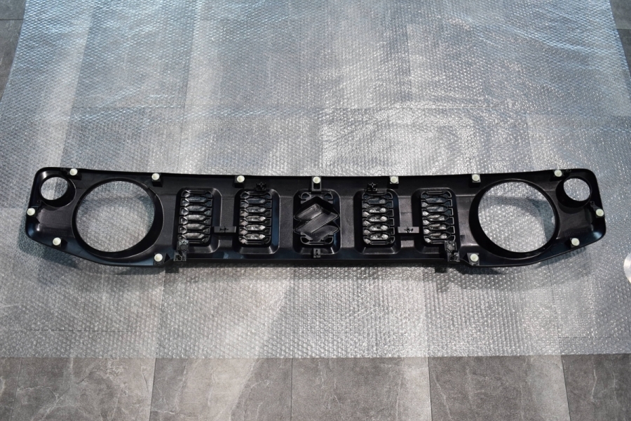 美品】スズキ JB64 ジムニー 純正 フロントグリル 品番：72111-78R0