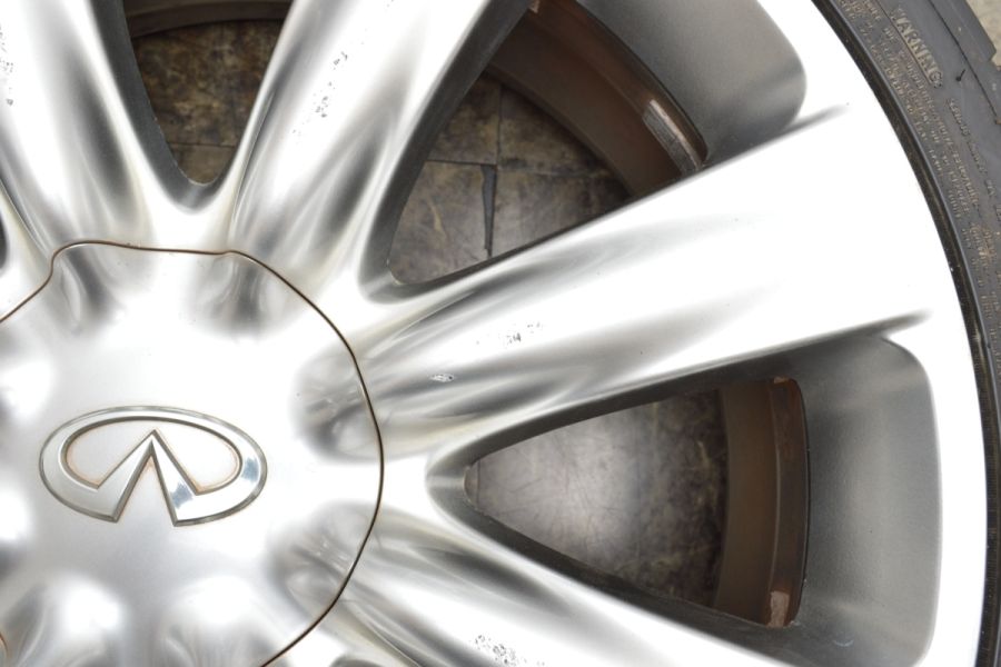 あい出品 デコルサ　ファントム　245/35R20 3本目 流用サイズ】インフィニティ FX 純正 20in 8J +40 PCD114.3
