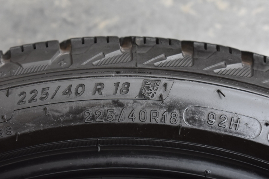 2021年製 9分山】ミシュラン X-ICE SNOW 225/40R18 スタッドレスタイヤ