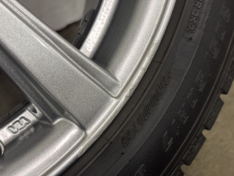 ホイール程度良好】DOS 17in 7J +50 PCD100 グッドイヤー アイスナビ 7