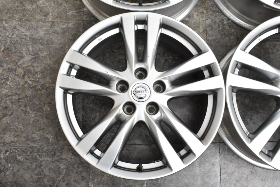 エンケイ製】ニッサン E52 エルグランド ハイウェイスター 純正 18in