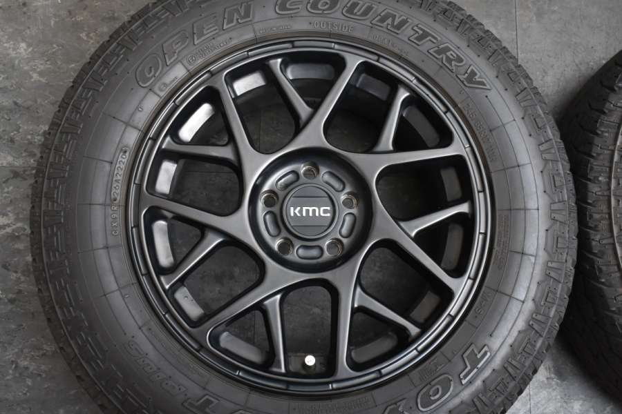 【美品】KMC KM708 BULLY 17in 8J +38 PCD114.3 サテンブラック トーヨー オープンカントリー A/T+  245/65R17 CX-5 CX-8 エクストレイル