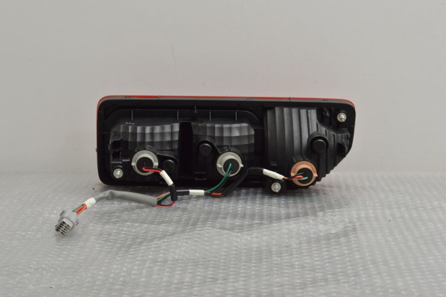 新品未使用】ジムニー テールランプASSY 左右セット スズキ純正