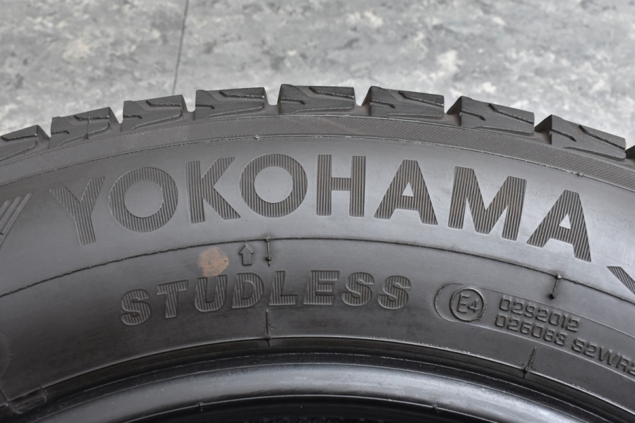 2020年製 超バリ溝】ヨコハマ アイスガード G075 225/65R17