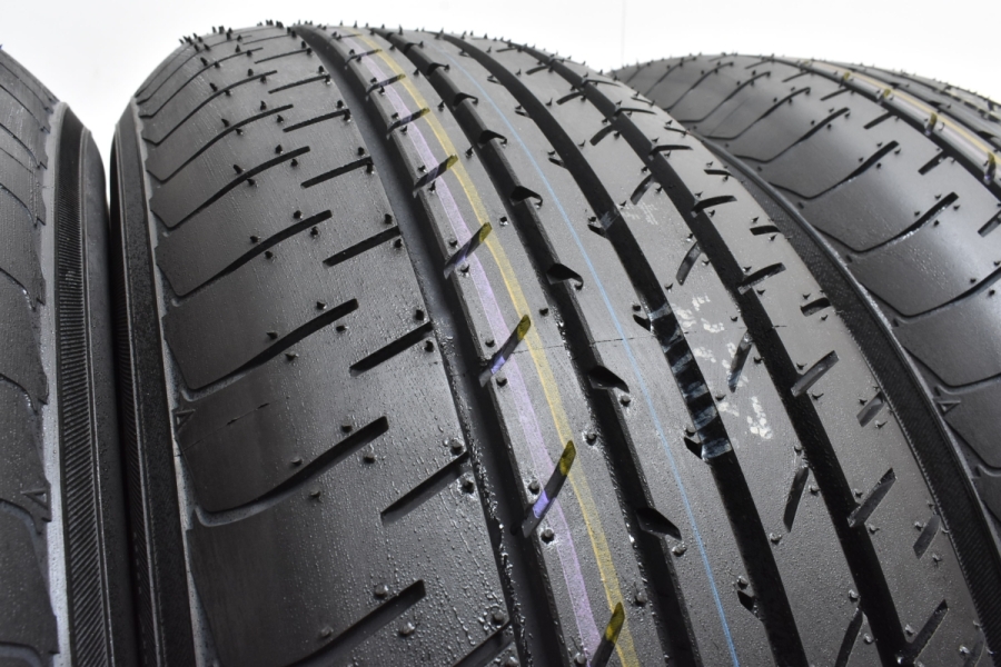 YOKOHAMA BluEarth E51A 225/60R17 新車外し 4本