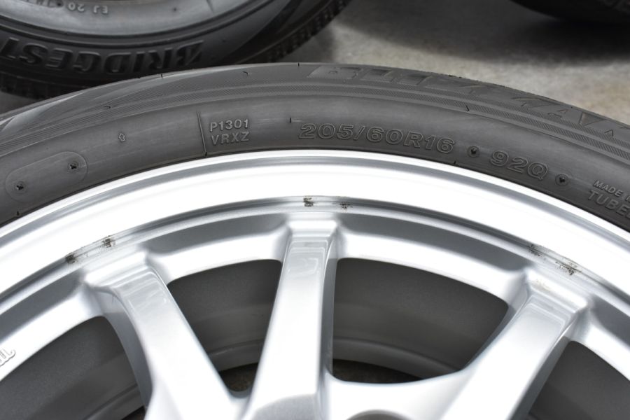 程度良好品】トヨタ プリウスα 純正 16in 6.5J +39 PCD114.3