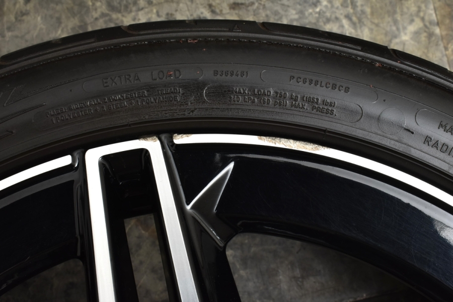 ⚠️【専用】メルセデスベンツ CLS C257 19インチ 純正アルミホイール ⚠️【専用】メルセデスベンツ CLS C257 19インチ 純正アルミ