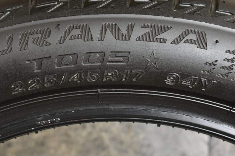 【2023年製 新車外し品】ブリヂストン トランザ T005 225/45R17 サマータイヤ 4本 承認タイヤ ☆ ランフラット BMW F20  F22 E90 ミニ F54