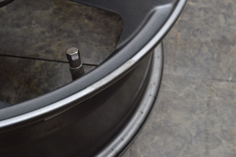 GLA・GLB用　ユーロフォルシュ　スタッドレスタイヤ 2020年製 バリ溝 美品】ユーロフォルシュ 18in 6.5J +44 PCD112