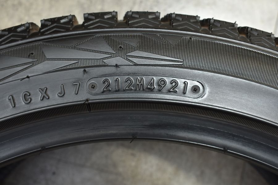 バリ溝】トーヨー オブザーブ GIZ2 225/45R18 スタッドレス 4本 クラウン マークX プリウスα スカイライン W177 C118  W205 W206 F60 中古 スタッドレスタイヤのみ | パーツ販売ナンバーワン