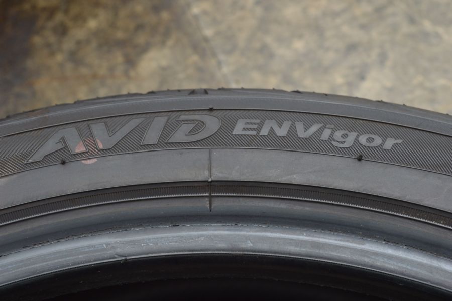 超バリ溝 2022年製】ヨコハマ AVID ENVigor 235/40R19 4本セット GS