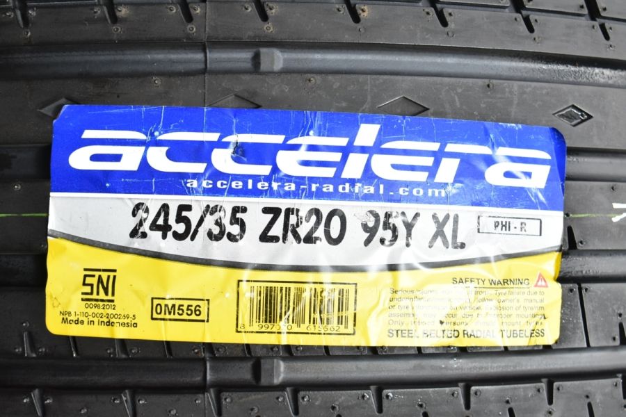 【ラベル付 超バリ溝 未使用品】アクセレラ PHI-R 245/35R20 4本アルファード ヴェルファイア エルグランド スカイライン インチアップ用