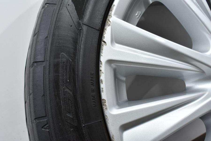 トヨタ純正 30系アルファード NT555G2 235/50R18 ヴェルファイア