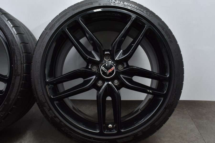 コルベットC5 19インチホイールセット Yokohamaタイヤ付き コルベットC5 19インチホイールセット Yokohamaタイヤ付き