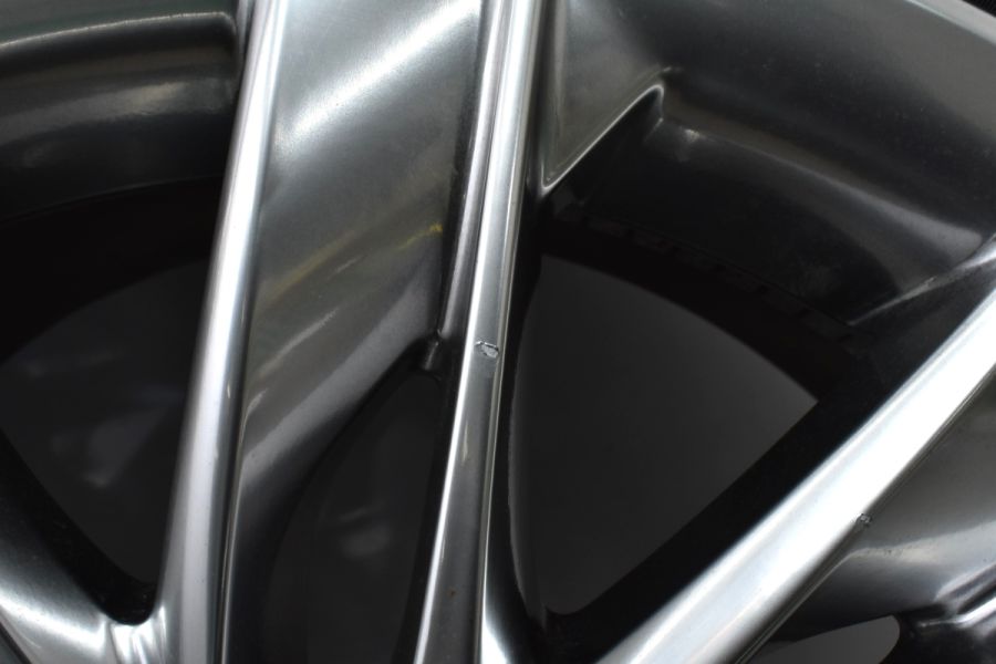 空気圧センサー付き】レクサス LS500h バージョンL 純正 19in 8J