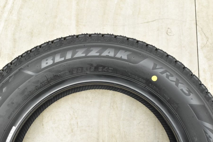 未使用品】ブリヂストン ブリザック VRX3 175/65R15 4本セット アクア