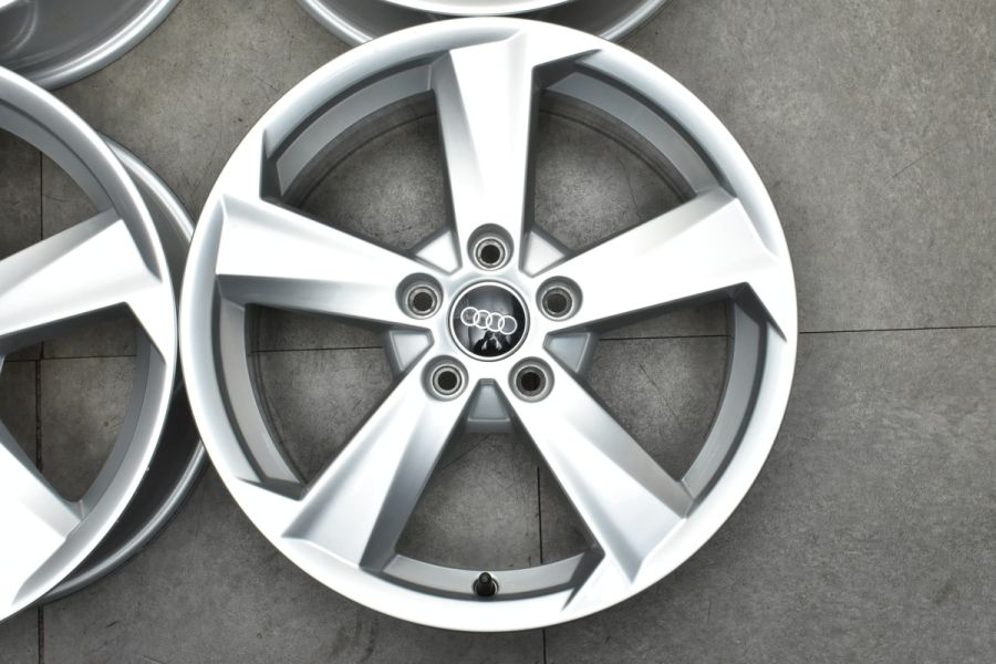 正規品】アウディ Q2 純正 17in 7J +45 PCD112 4本セット 品番