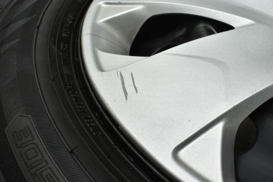 バリ溝】ホンダ フィット シャトル 純正 15in 5.5J +50 PCD100 ダンロップ ウインターマックス WM02 185/60R15  グレイス インサイト 中古 スタッドレスタイヤホイールセット | パーツ販売ナンバーワン