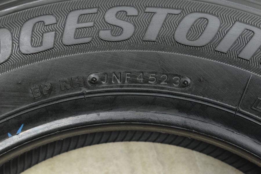 【2023年製 未使用品】ブリヂストン ブリザック VL1 165/80R14 LT 4本セット タウンエースバン ADバン NV150AD  NV200バネット ボンゴバン