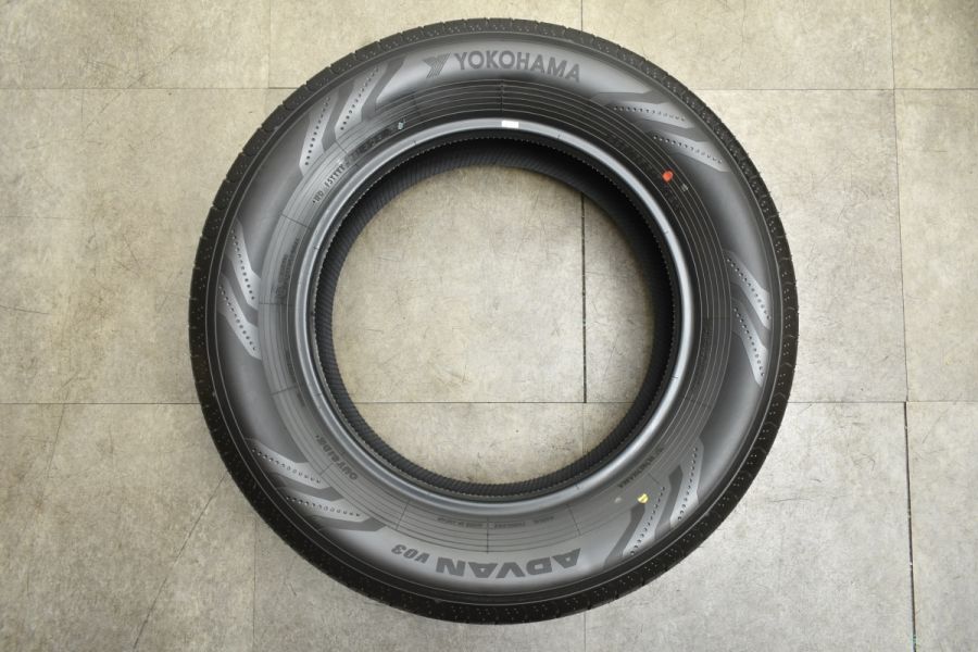 新車外し 225/65R17 YOKOHAMAヨコハマRAV4 ハリアー 等4本