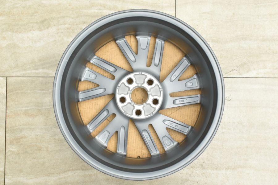 新車外し品 美品】トヨタ カローラクロス 純正 18in 7J +40