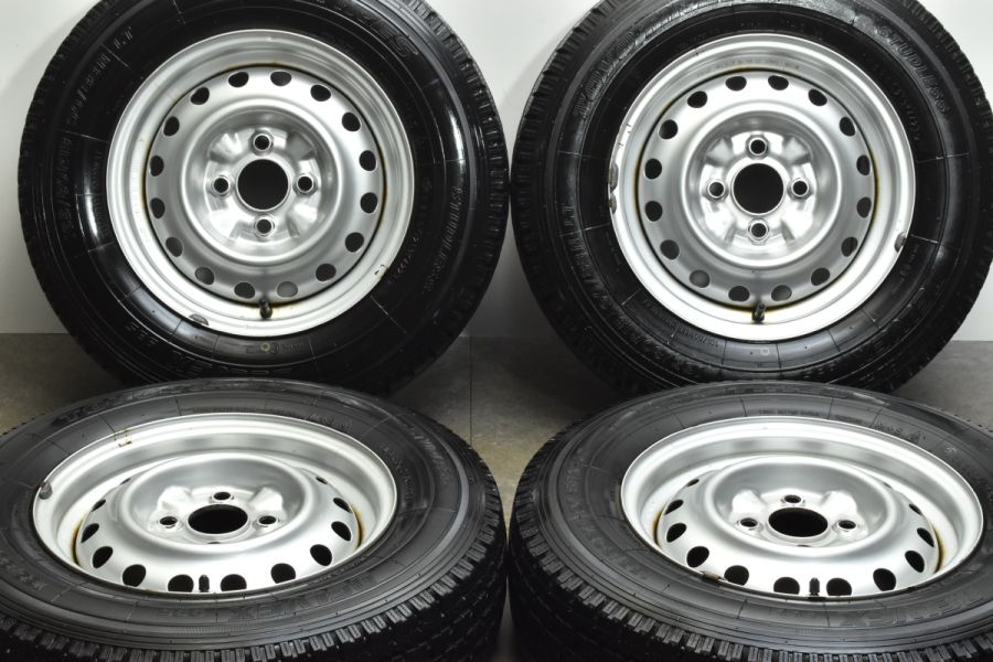 トーヨースタッドレスタイヤ 165/80R13 トヨタスチールホイールセット
