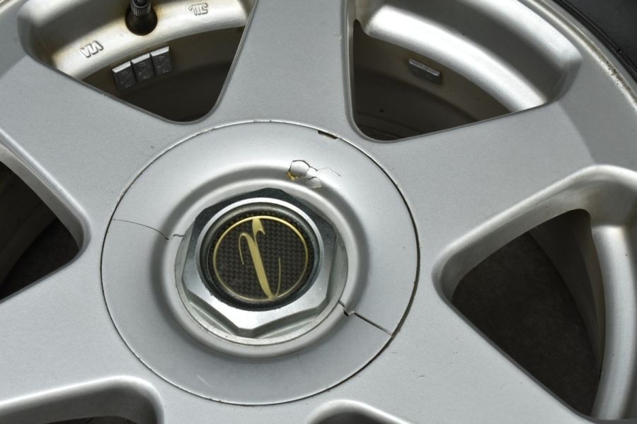 バリ溝】6本スポーク 15in 6.5J +38 PCD100/114.3 ブリヂストン