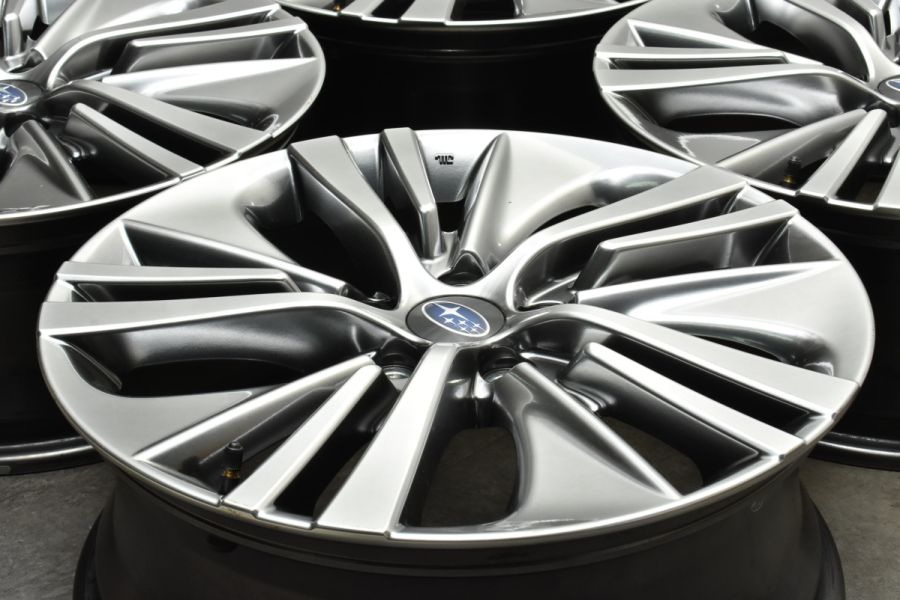 新車外し 美品】スバル レヴォーグ レイバック 純正 18in 7J +55