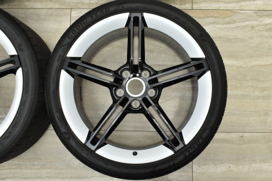 ポルシェ タイカン9J1 新車外し ターボS 純正 21インチ+ピレリ 美品 バリ溝】ポルシェ タイカン ターボS 純正 Mission E