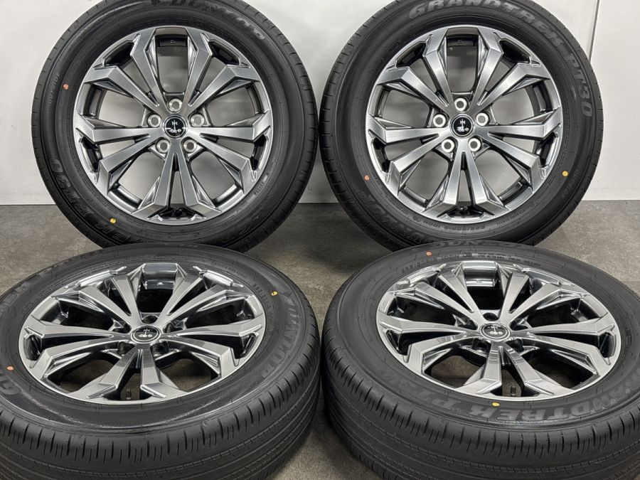 Jeep/ジープ純正 18×7J ＋40.475/PCD114.3タイヤ付き1本 Jeep/ジープ純正 18×7J ＋40.475/PCD114.3タイヤ付き1本 JEEP ジープ