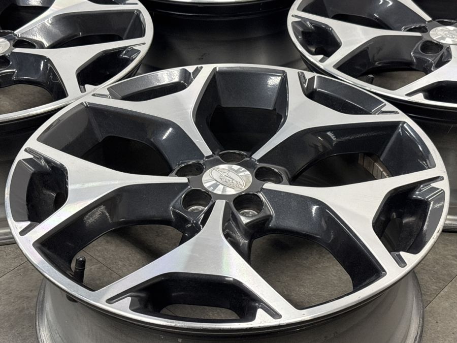良好品】スバル SJ フォレスター 純正 18in 7J+48 PCD100 4本セット XV